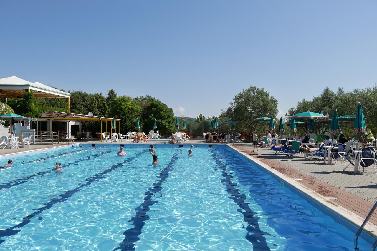 Camping Le Soline Casciano Di Murlo Exterior foto